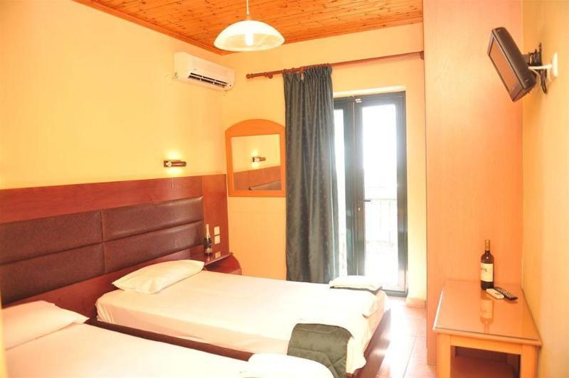 Kerkyra Beach Hotel & Apartments Benitses  Exterior photo